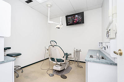 Dental operatory North End Dental Clinic Winnipeg